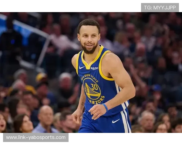 詹姆斯率湖人冲击季后赛关键战库里复出引爆NBA焦点